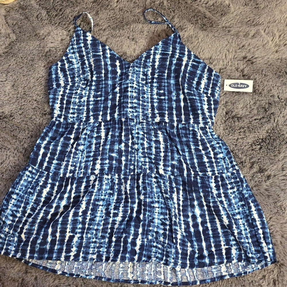 Old Navy Fun Blue Tie Dye Stretch Back  Tier Top Adjustable Strap Size M
